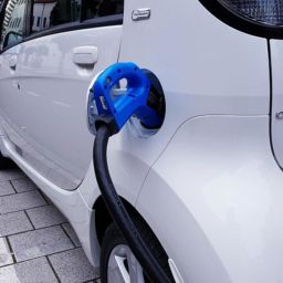 Comment bien choisir sa voiture électrique ?